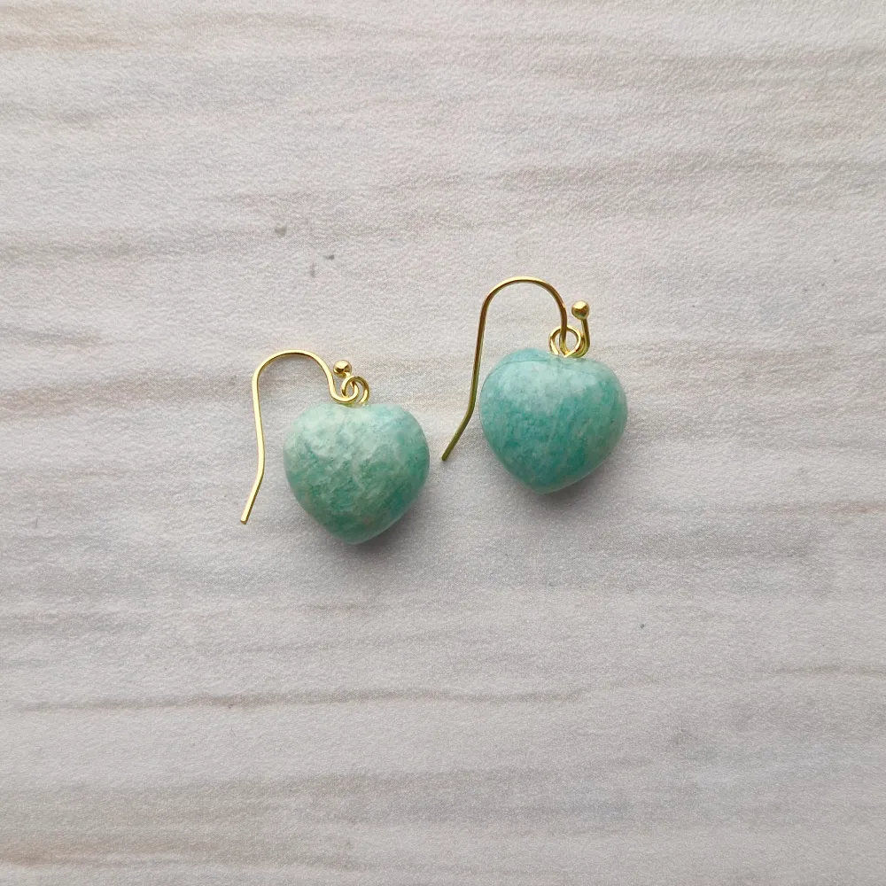 Cabochon Heart Single Drop Earrings