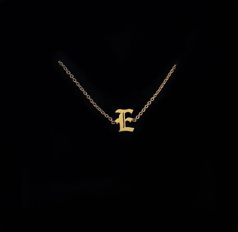 Old English Initial Choker