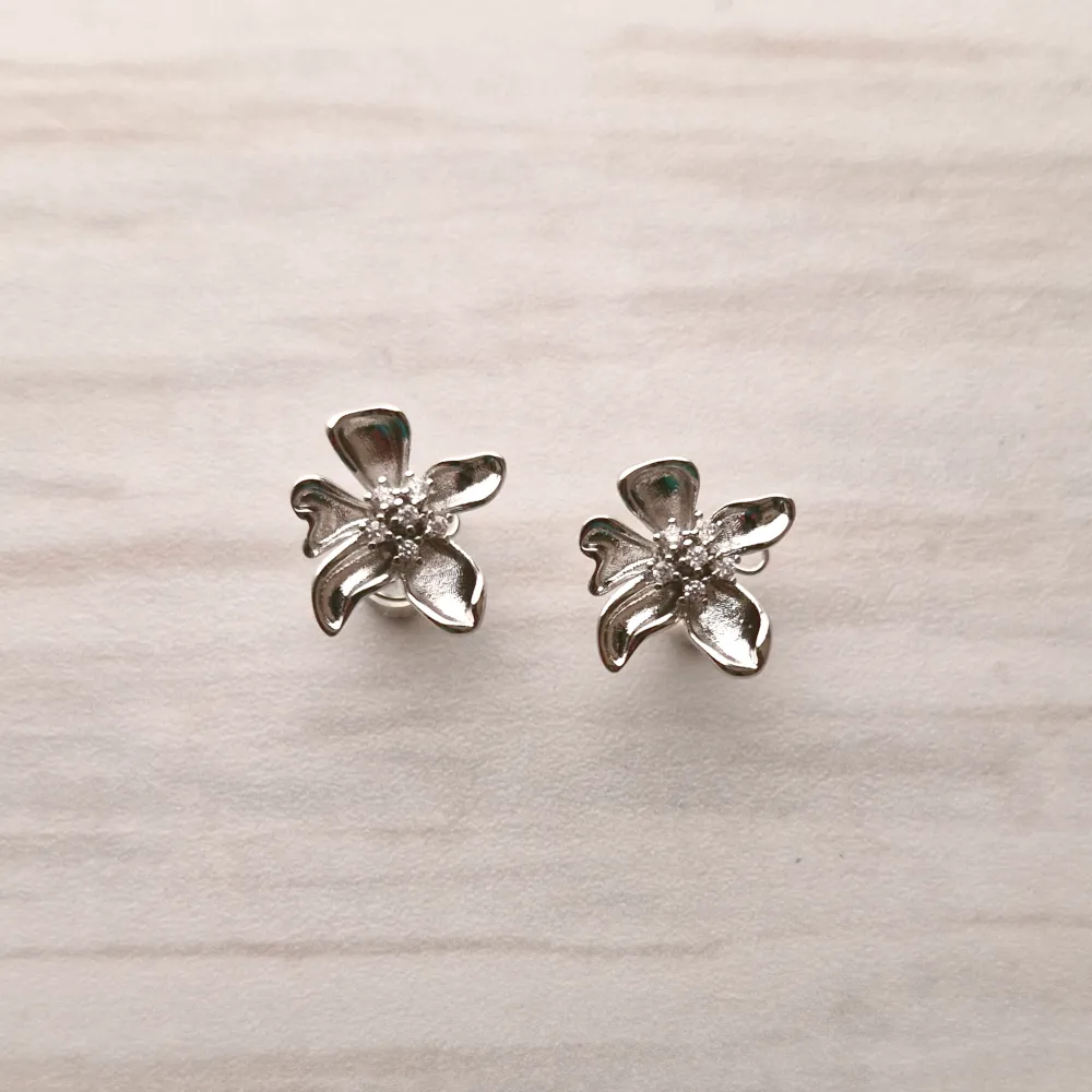 Orchid Studs Silver