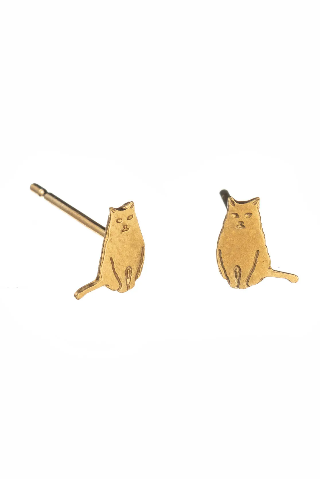 Tiny Sitting Cat Stud Earrings