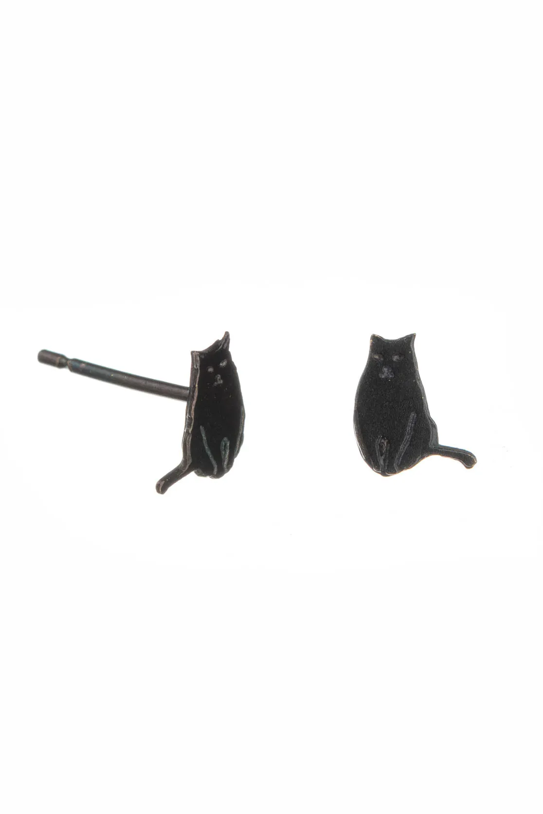 Tiny Sitting Cat Stud Earrings